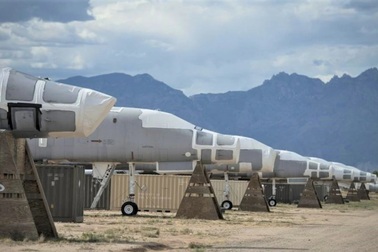 Công nghệ phun lạnh sửa chữa nhanh các bộ phận máy bay quân sự