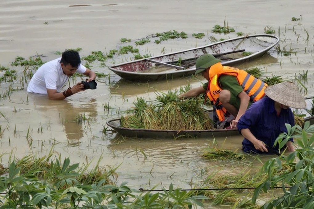 Đề xuất “tổ hợp báo chí” và nhiều nguồn thu mới của cơ quan báo chí - 2 Đề xuất “tổ hợp báo chí” và nhiều nguồn thu mới của cơ quan báo chí - 2