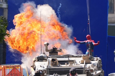 "Người Nhện" Tom Holland bị chấn thương não khi quay phim