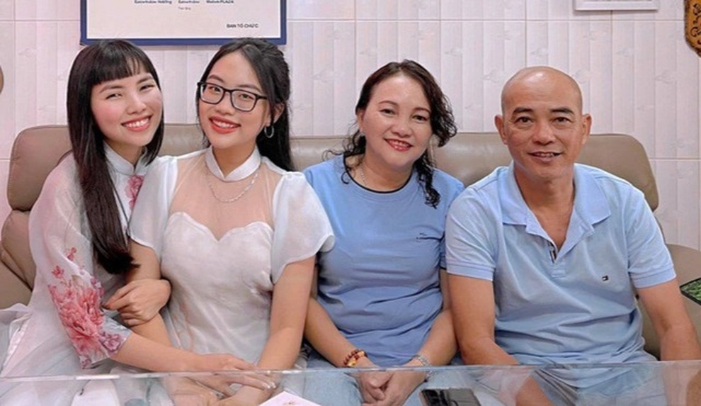 Phương Mỹ Chi và gia đình 5 người chiến thắng Covid-19 - 3 Phương Mỹ Chi và gia đình 5 người chiến thắng Covid-19 - 3