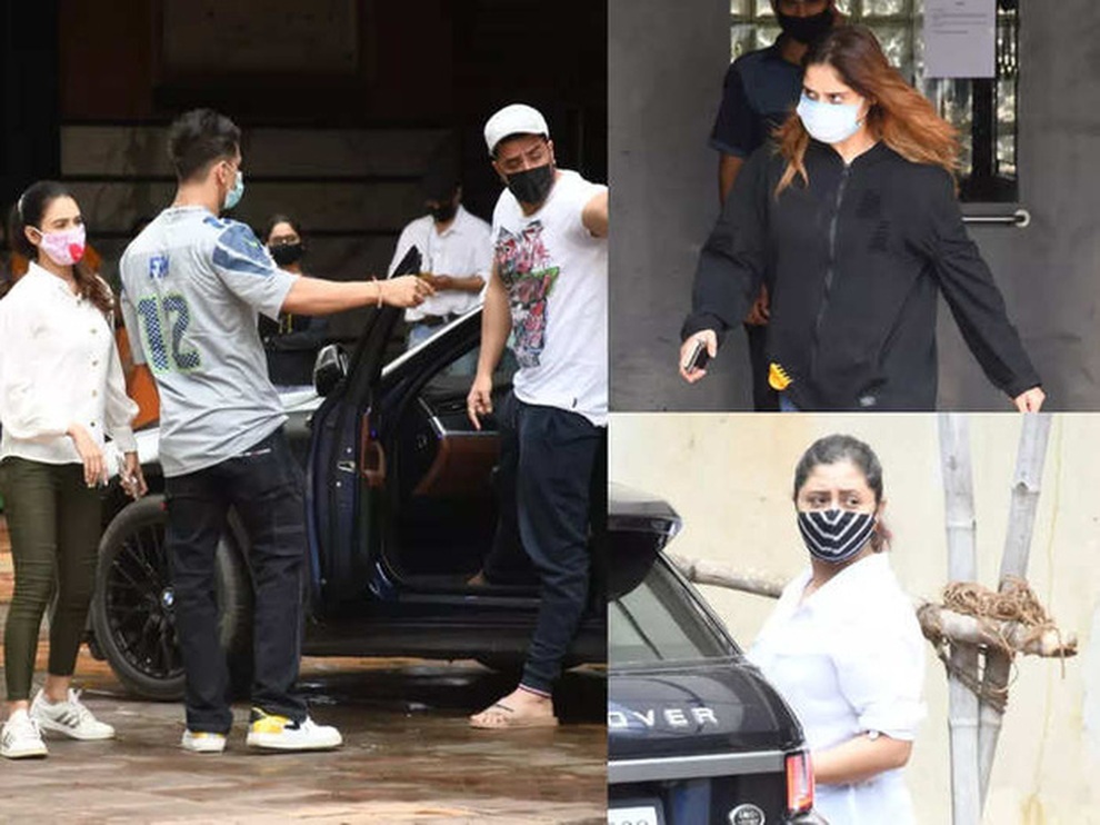 Mẹ ruột và bạn gái suy sụp trong tang lễ tài tử Cô dâu 8 tuổi - 4