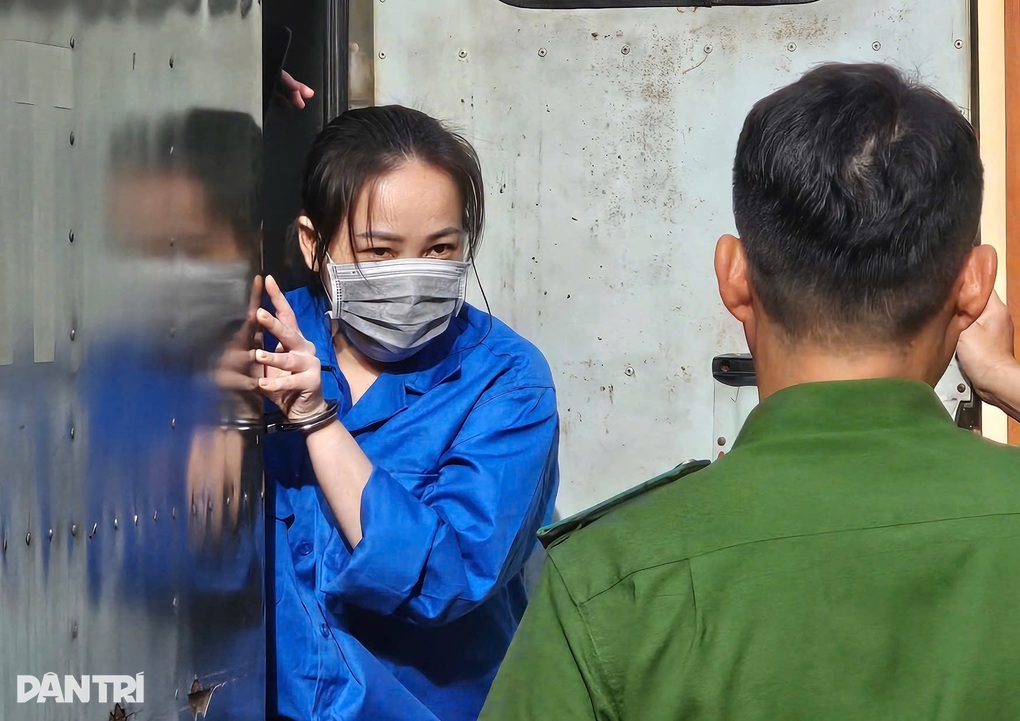 Xét xử người phụ nữ đầu độc 4 người thân bằng xyanua ở Đồng Nai - 1