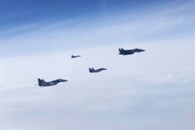 Ukraine kêu gọi "đóng cửa bầu trời" sau vụ tập kích ồ ạt của Nga