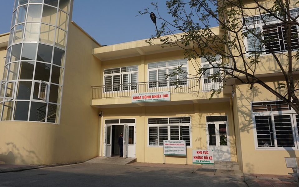 Theo dõi, giám sát sức khỏe các chuyên gia, lao động người nước ngoài - 5 Theo dõi, giám sát sức khỏe các chuyên gia, lao động người nước ngoài - 5