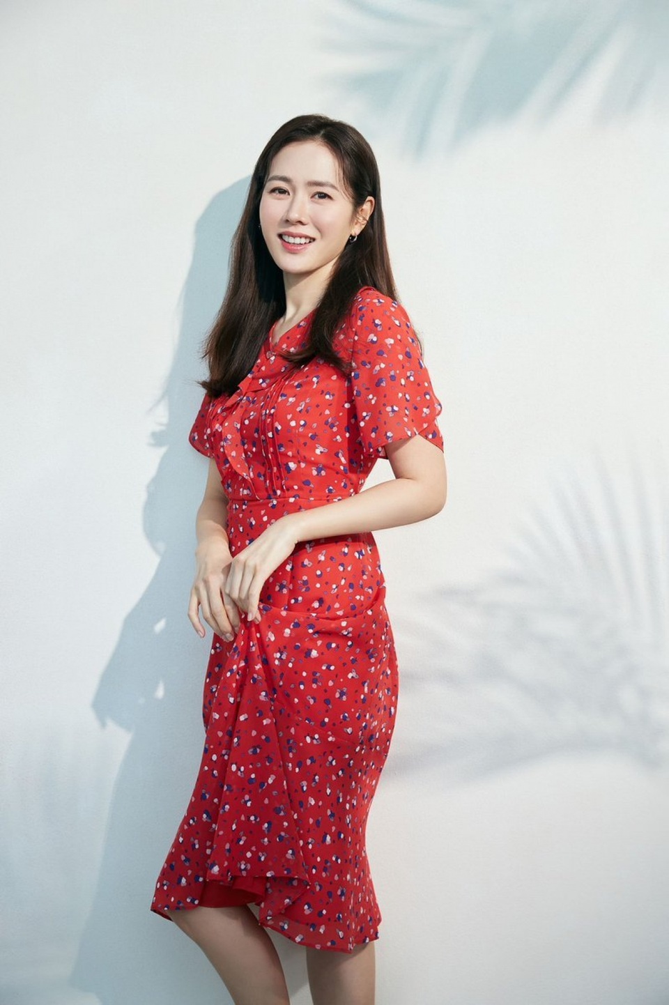 Hai chị đẹp Song Hye Kyo và Son Ye Jin đọ sắc khi làm người mẫu - 9 Hai chị đẹp Song Hye Kyo và Son Ye Jin đọ sắc khi làm người mẫu - 9