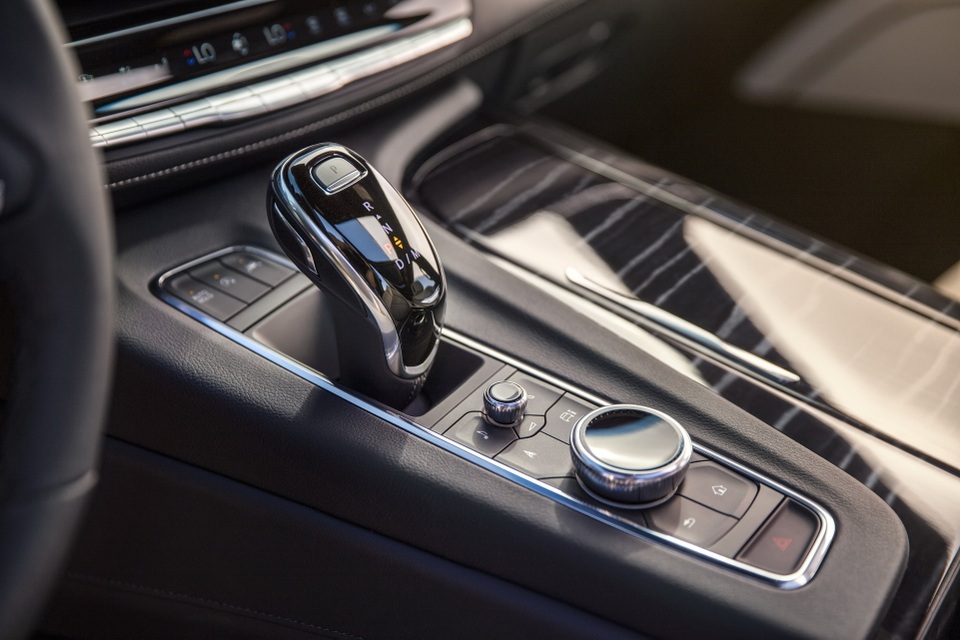 Cadillac Escalade thế hệ mới chính thức trình làng - 20 Cadillac Escalade thế hệ mới chính thức trình làng - 20