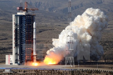 Trung Quốc mua động cơ tên lửa Nga phục vụ công nghiệp vũ trụ?