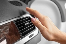 5 lưu ý giúp điều hòa ô tô nhanh mát vào mùa hè