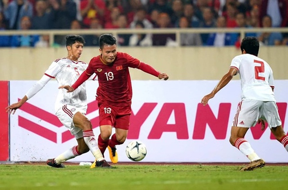 Đội tuyển Việt Nam có thể thi đấu dưới cái nắng hơn 40 độ C tại UAE - 1 Đội tuyển Việt Nam có thể thi đấu dưới cái nắng hơn 40 độ C tại UAE - 1