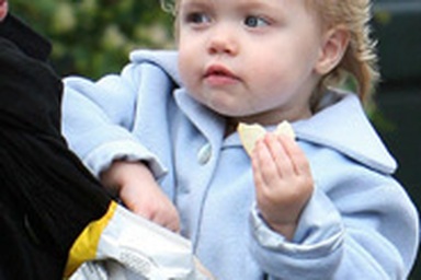 Shiloh càng lớn càng xinh