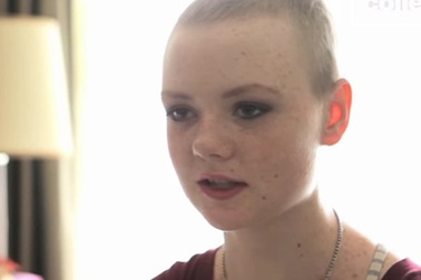 Cô bé ung thư chia sẻ chuyện bị lạm dụng tình dục qua “Make-A-Wish”