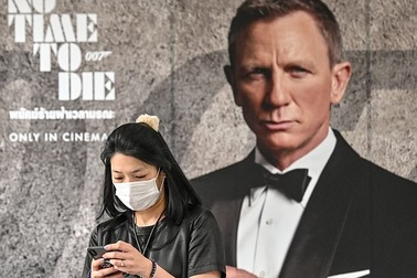Điệp viên 007 tạm ngưng… “giải cứu thế giới” vì Covid-19