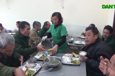 Nữ cán bộ gần 30 năm chăm sóc thương binh tâm thần kinh