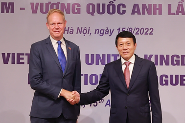 Việt Nam - Anh hợp tác chống nạn buôn bán người