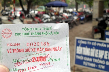 Người dân chờ kết quả “dẹp loạn” phí trông xe từ Giám đốc CAHN