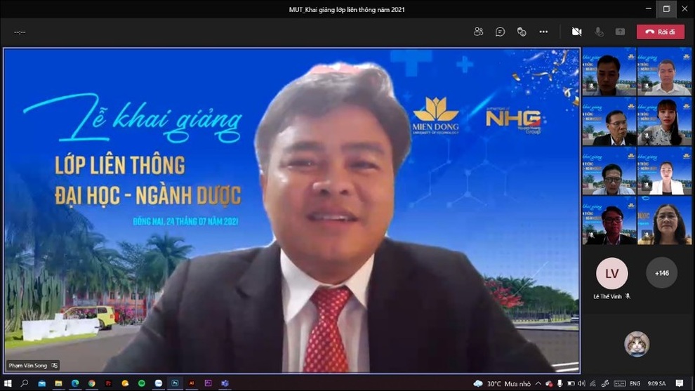 Dương tính SARS-CoV-2, tân sinh viên dự khai giảng từ bệnh viện dã chiến - 1 Dương tính SARS-CoV-2, tân sinh viên dự khai giảng từ bệnh viện dã chiến - 1