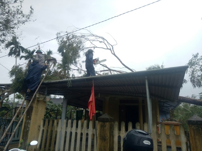 Bão Vamco đi qua, để lại nhiều thiệt hại tại Thừa Thiên Huế - Ảnh 32.