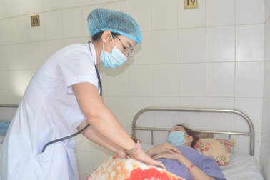 Cần Thơ: Cứu sống sản phụ thai ngoài tử cung hiếm gặp, máu tràn ổ bụng