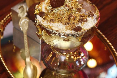 Những món ăn dát vàng đắt kỷ lục chỉ dành cho giới siêu giàu