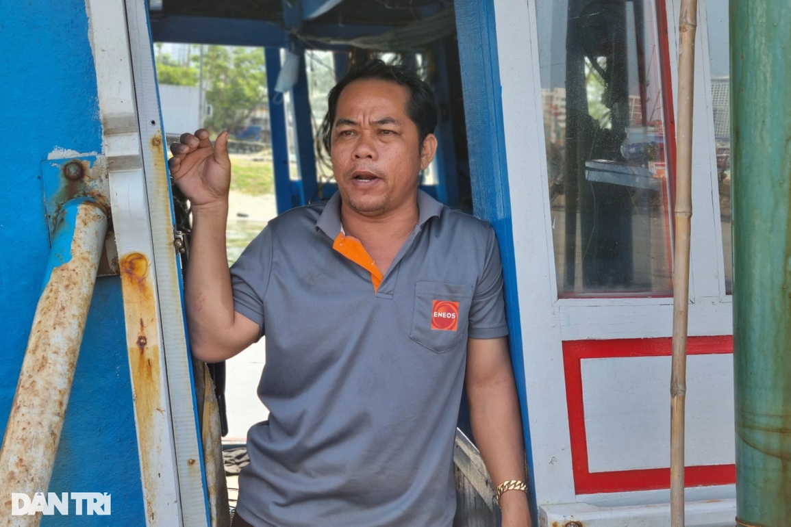 Xăng dầu tăng phi mã, ngư dân Đà Nẵng gác thuyền nằm bờ - 1 Xăng dầu tăng phi mã, ngư dân Đà Nẵng gác thuyền nằm bờ - 1