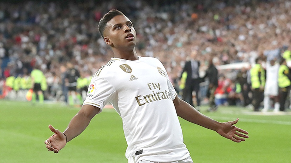 Real Madrid mua cầu thủ thời hậu C.Ronaldo: Thất bại toàn diện - 3 Real Madrid mua cầu thủ thời hậu C.Ronaldo: Thất bại toàn diện - 3