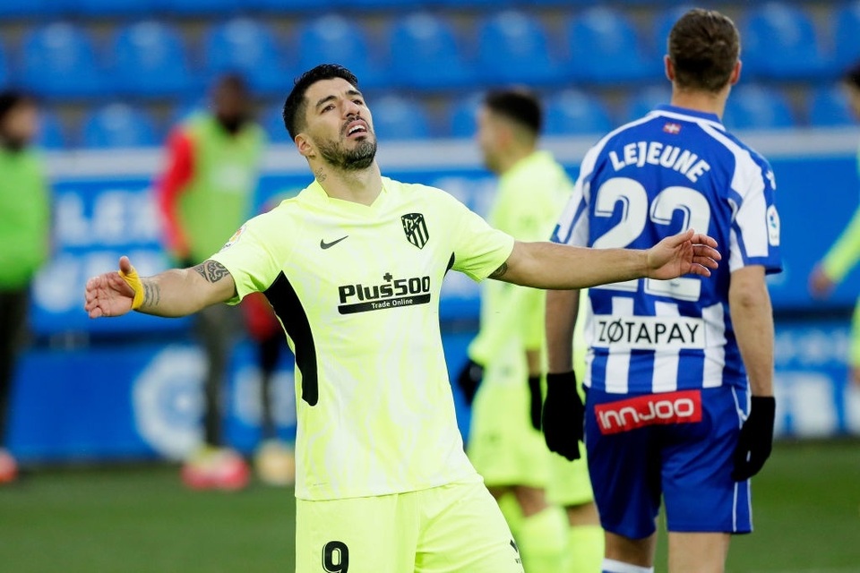Luis Suarez tỏa sáng giúp Atletico vượt mặt Real Madrid và Barcelona - 3 Luis Suarez tỏa sáng giúp Atletico vượt mặt Real Madrid và Barcelona - 3