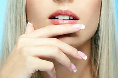 8 thắc mắc về móng tay