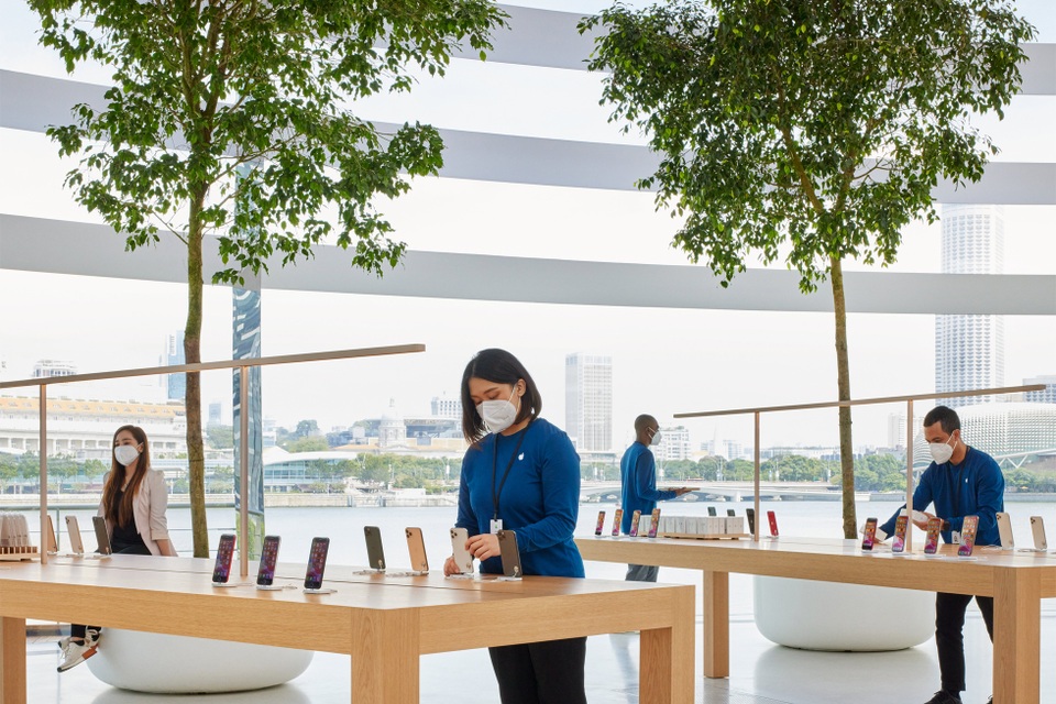 Hé lộ hình ảnh bên trong cửa hàng Apple Store nổi trên mặt nước - 6 Hé lộ hình ảnh bên trong cửa hàng Apple Store nổi trên mặt nước - 6