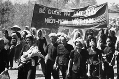 Đồng ý chủ trương phong tặng Anh hùng cho “Đội quân tóc dài”