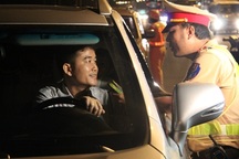 Ba bộ xem xét đề xuất tịch thu ô tô khi lái xe nặng hơi men