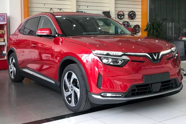 VinFast tung chính sách "dẹp loạn" tình trạng đầu cơ voucher xe điện