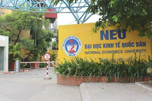 Vụ sinh viên Kinh tế quốc dân bị "giam" bằng: Trường đã thông báo trả bằng