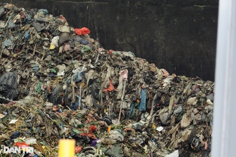 Ngành xi măng là lời giải bất ngờ cho 70.000 tấn rác thải/ngày