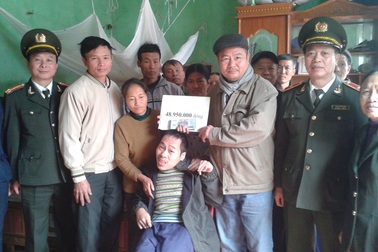 Gần 49 triệu đồng đến với gia đình "không có tiếng cười" 