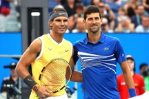 Nadal được đánh giá cao hơn Djokovic về khả năng vô địch Roland Garros