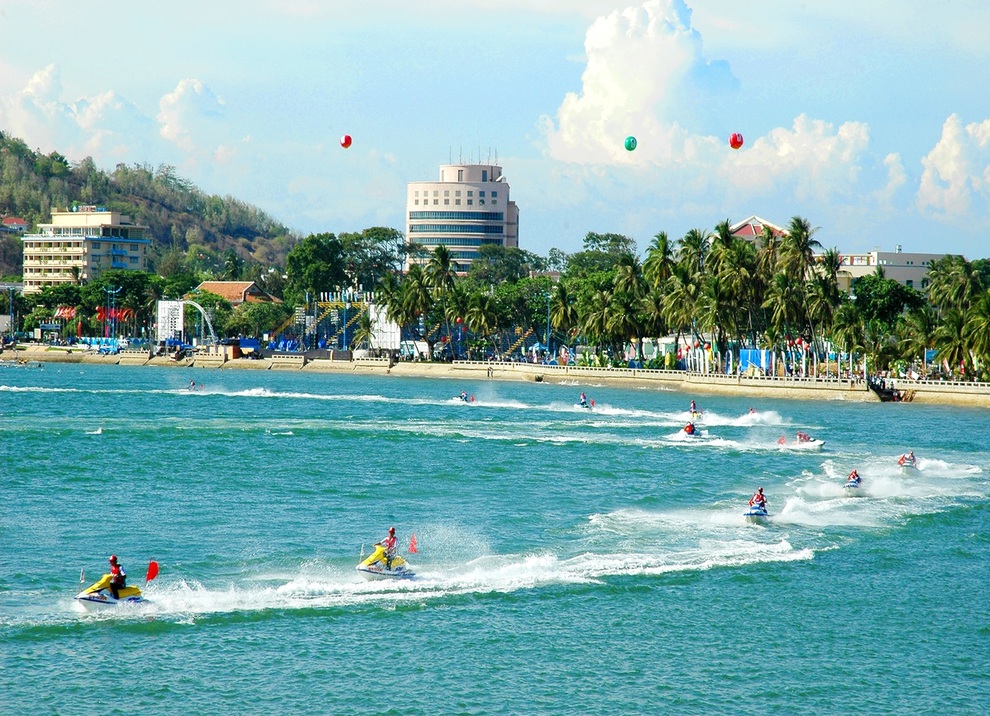 Bà Rịa - Vũng Tàu hướng đến trở thành trung tâm du lịch chất lượng cao - 3 Bà Rịa - Vũng Tàu hướng đến trở thành trung tâm du lịch chất lượng cao - 3