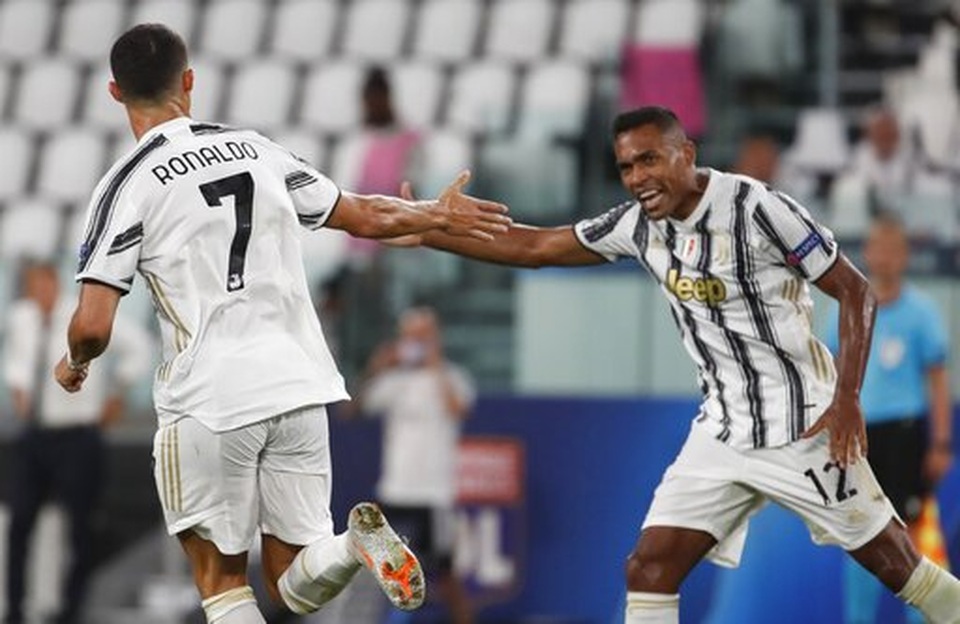 C.Ronaldo lập cú đúp, Juventus vẫn ngậm ngùi chia tay Champions League - 6 C.Ronaldo lập cú đúp, Juventus vẫn ngậm ngùi chia tay Champions League - 6