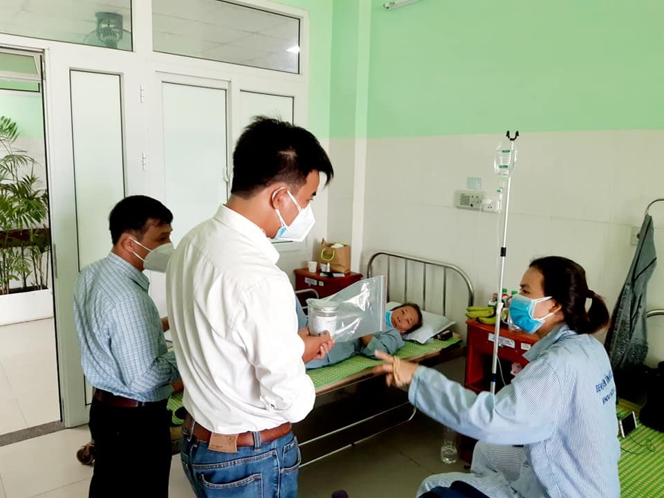 3 người ngộ độc là do độc tố botulinum trong mẫu pate Minh Chay - 1 3 người ngộ độc là do độc tố botulinum trong mẫu pate Minh Chay - 1