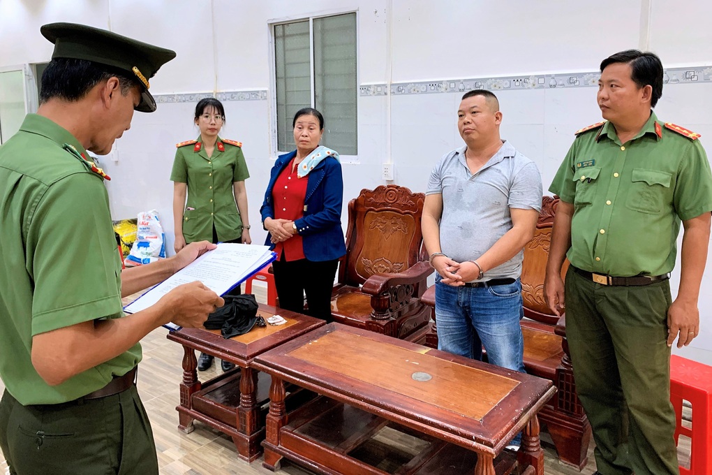 Bắt đối tượng cưỡng ép 57 lao động ở lại Nga trái phép - 1 Bắt đối tượng cưỡng ép 57 lao động ở lại Nga trái phép - 1