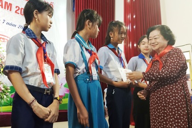 Tạo điều kiện tốt nhất cho thiếu niên, nhi đồng phát triển toàn diện