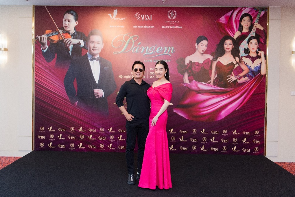 Live concert Dáng em sẽ là bản hòa ca tinh tế, quyến rũ giữa âm nhạc và thời trang - 3 Live concert Dáng em sẽ là bản hòa ca tinh tế, quyến rũ giữa âm nhạc và thời trang - 3