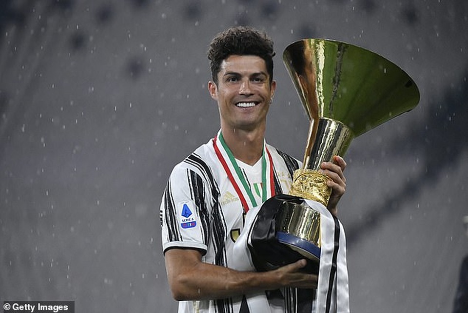 C.Ronaldo suýt rời Juventus để gia nhập PSG - 3 C.Ronaldo suýt rời Juventus để gia nhập PSG - 3
