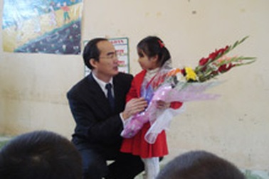 Một năm sau bức thư chúc mừng của Bộ trưởng