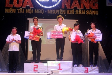 Thí sinh chuyên Toán giành suất dự Olympia bằng câu hỏi… tiếng Anh