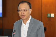 Vụ nợ thẻ tín dụng Eximbank: Khách không phải trả đủ 8,8 tỷ đồng