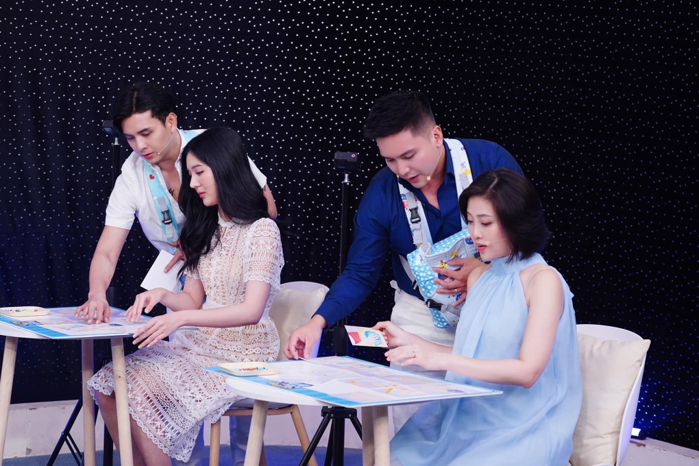 MC Liêu Hà Trinh sinh quý tử, được ck người kinh doanh nuông chiều rời khỏi sao? - 14 MC Liêu Hà Trinh sinh quý tử, được ck người kinh doanh nuông chiều rời khỏi sao? - 14