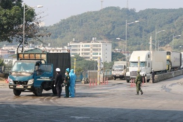 Lào Cai: Thiết lập "vùng xanh" không Covid-19 ở cửa khẩu Kim Thành