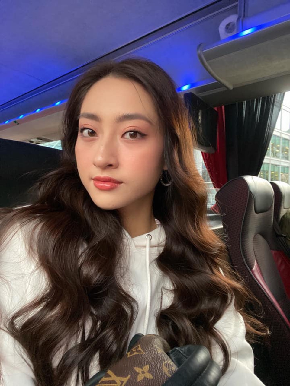 Chuyên trang sắc đẹp Missosogoly dự đoán Lương Thùy Linh lọt Top 6 Hoa hậu Thế giới - 5