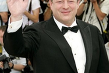 Chán làm chính trị