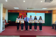 Khen thưởng học sinh giỏi quốc gia